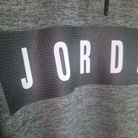 Jordan Men's 23 Alpha Therma Fleece Pullover Hoodie - Picture 9 of 11